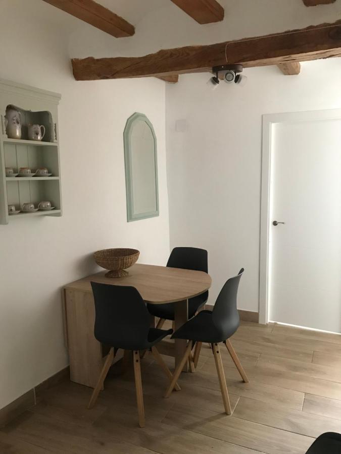Centrally Located Two Bed Apartment In El Perello Экстерьер фото